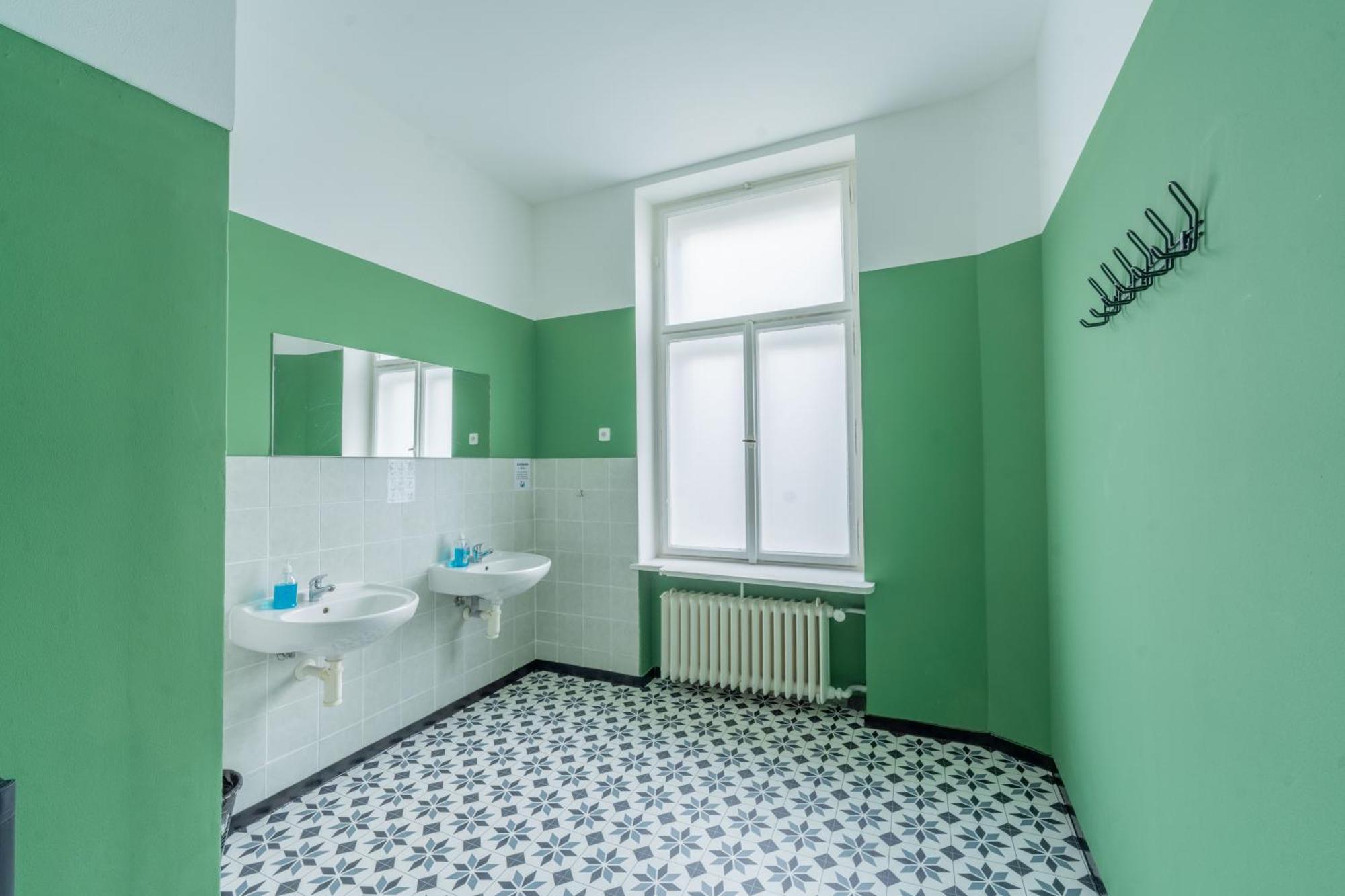 Best Spot Hostel Prague Luaran gambar