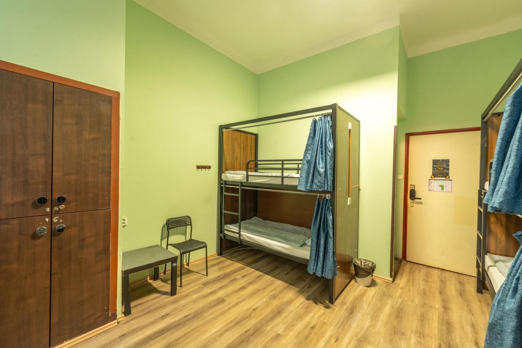 Best Spot Hostel Prague Luaran gambar