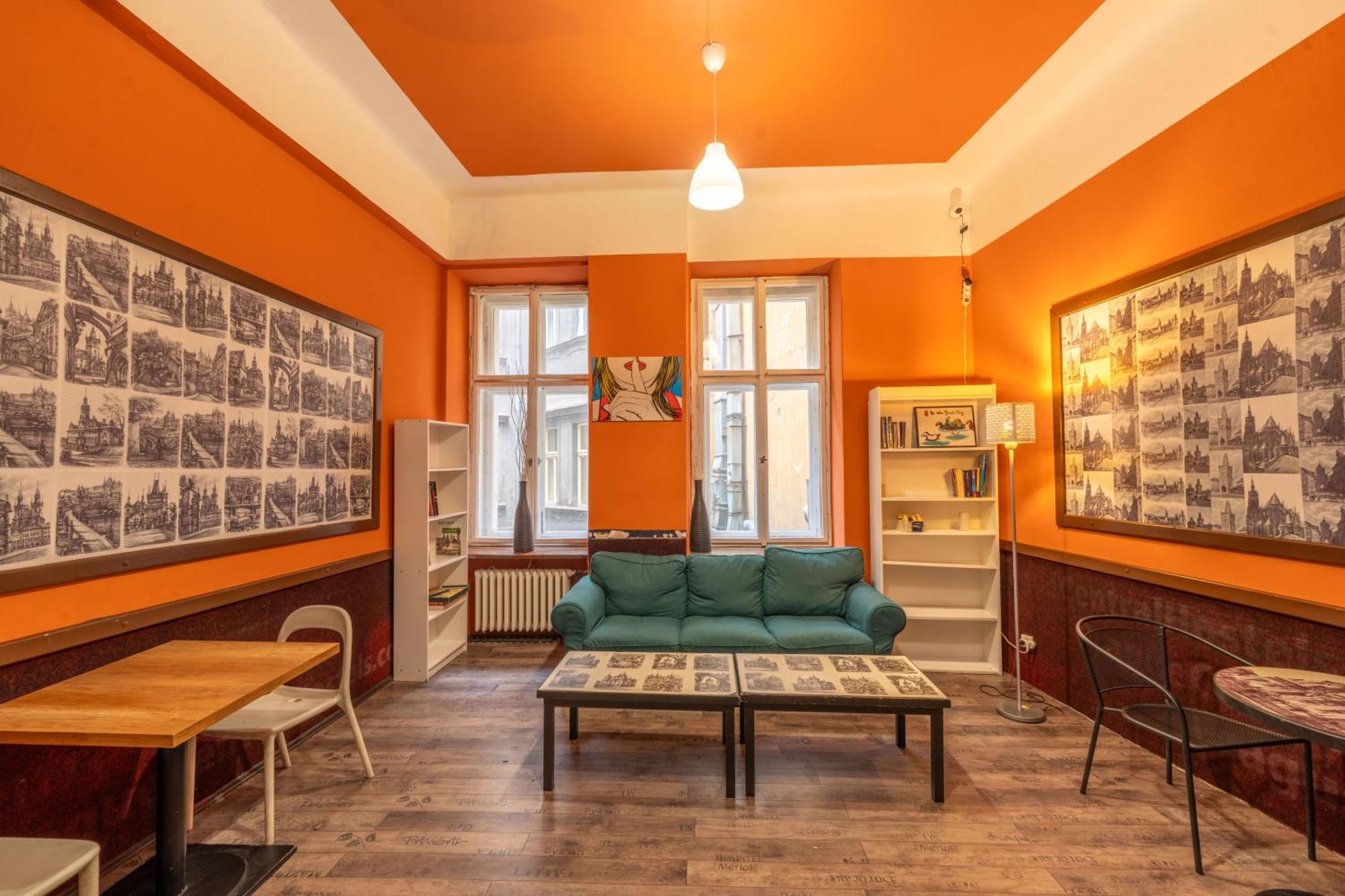 Best Spot Hostel Prague Luaran gambar